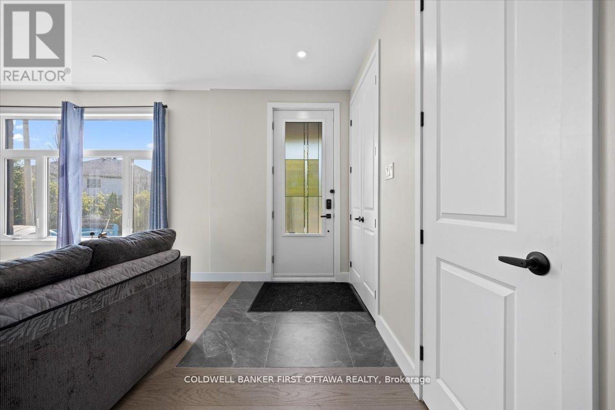 A & B - 25 Pennard Way