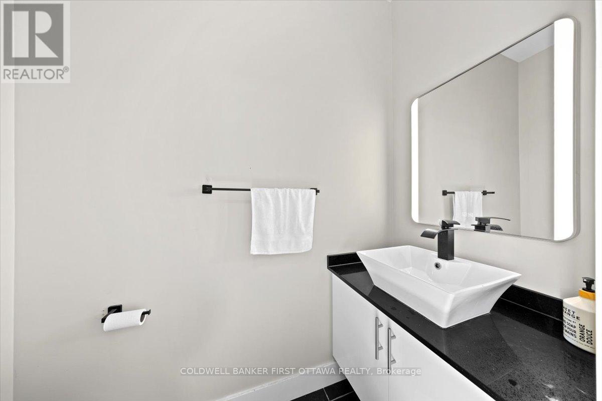 A & B - 25 Pennard Way