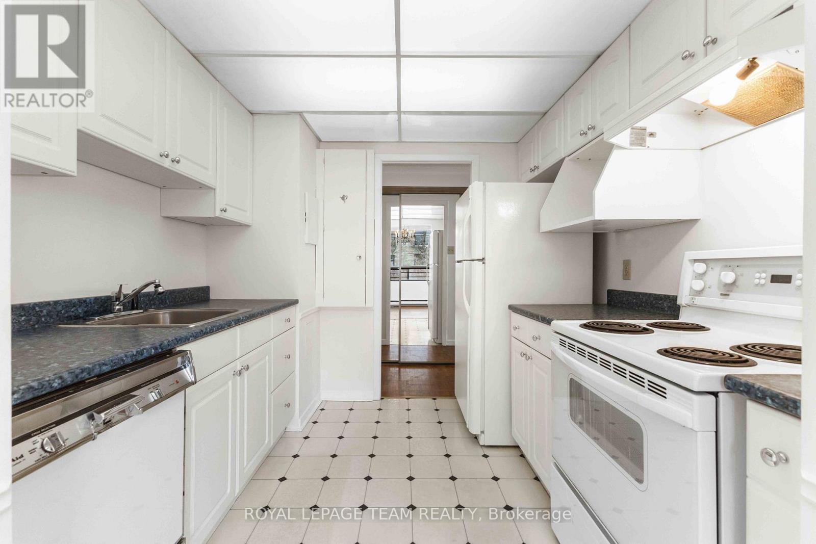 101 - 20 The Driveway Drive