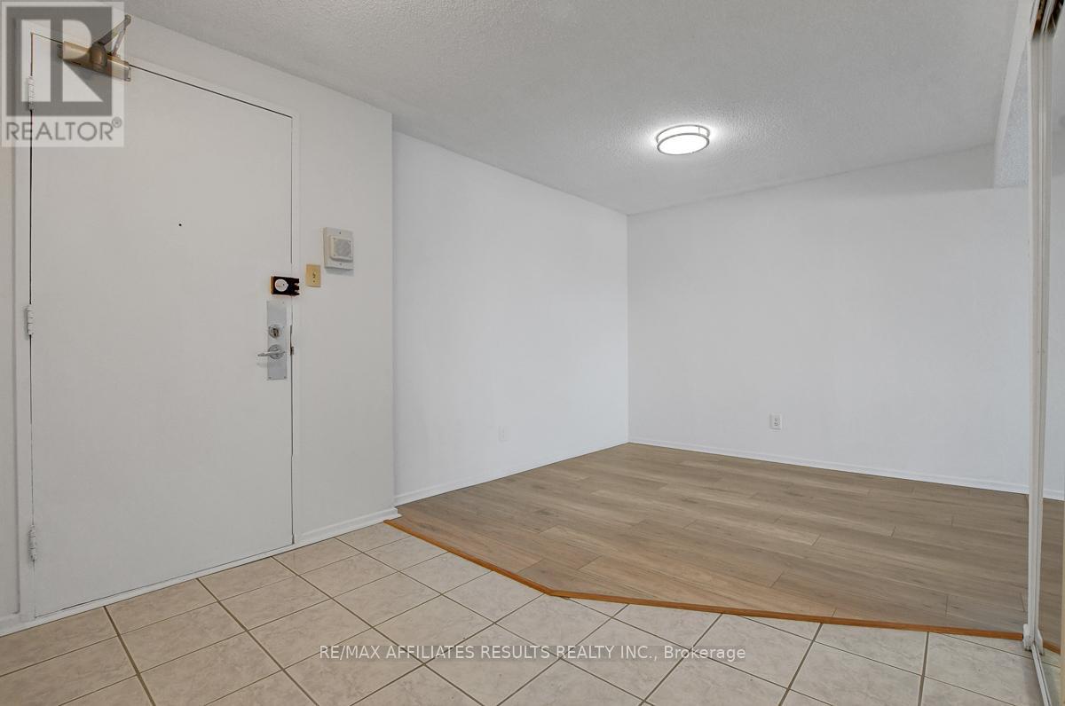 410 - 415 Greenview Avenue