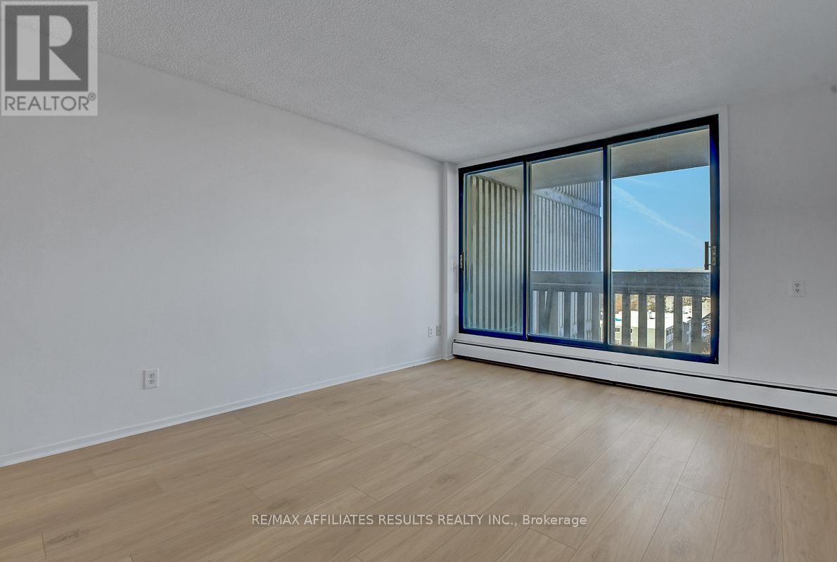 410 - 415 Greenview Avenue