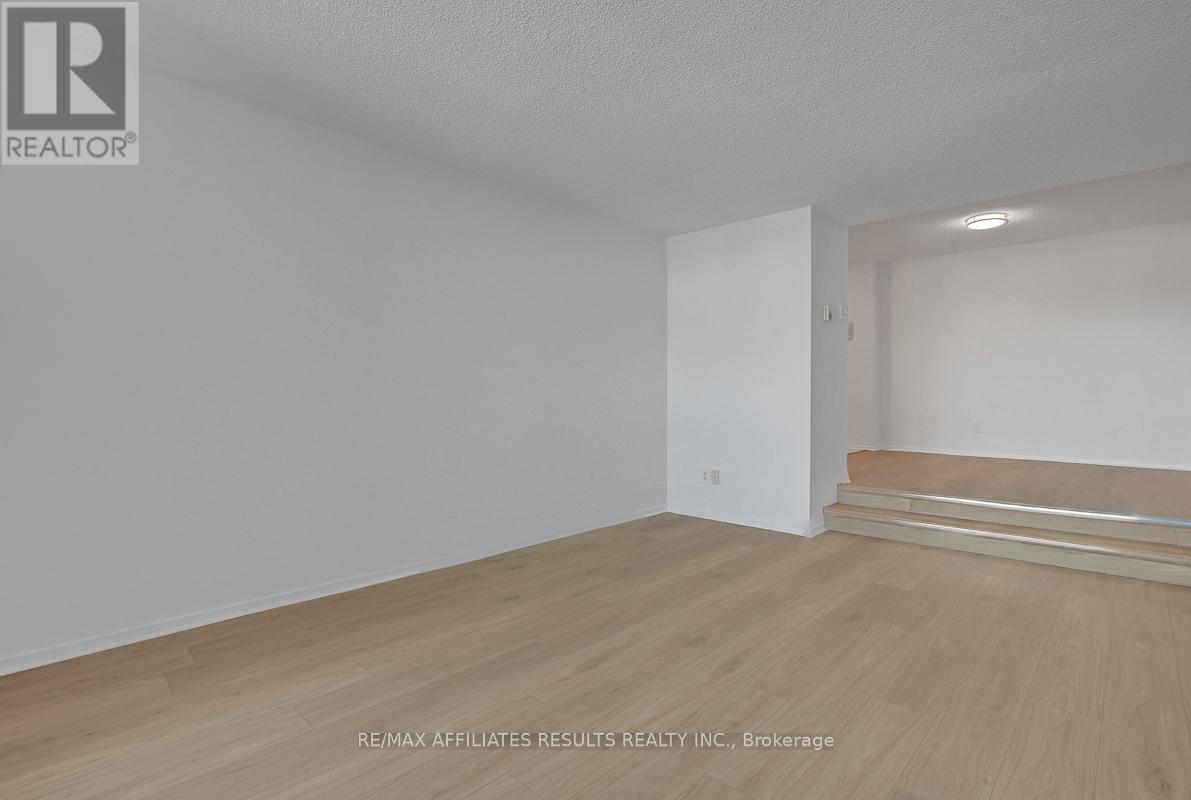 410 - 415 Greenview Avenue