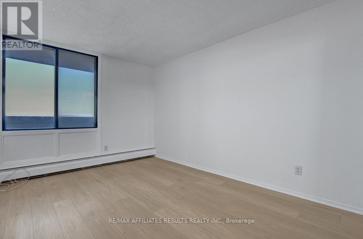 410 - 415 Greenview Avenue