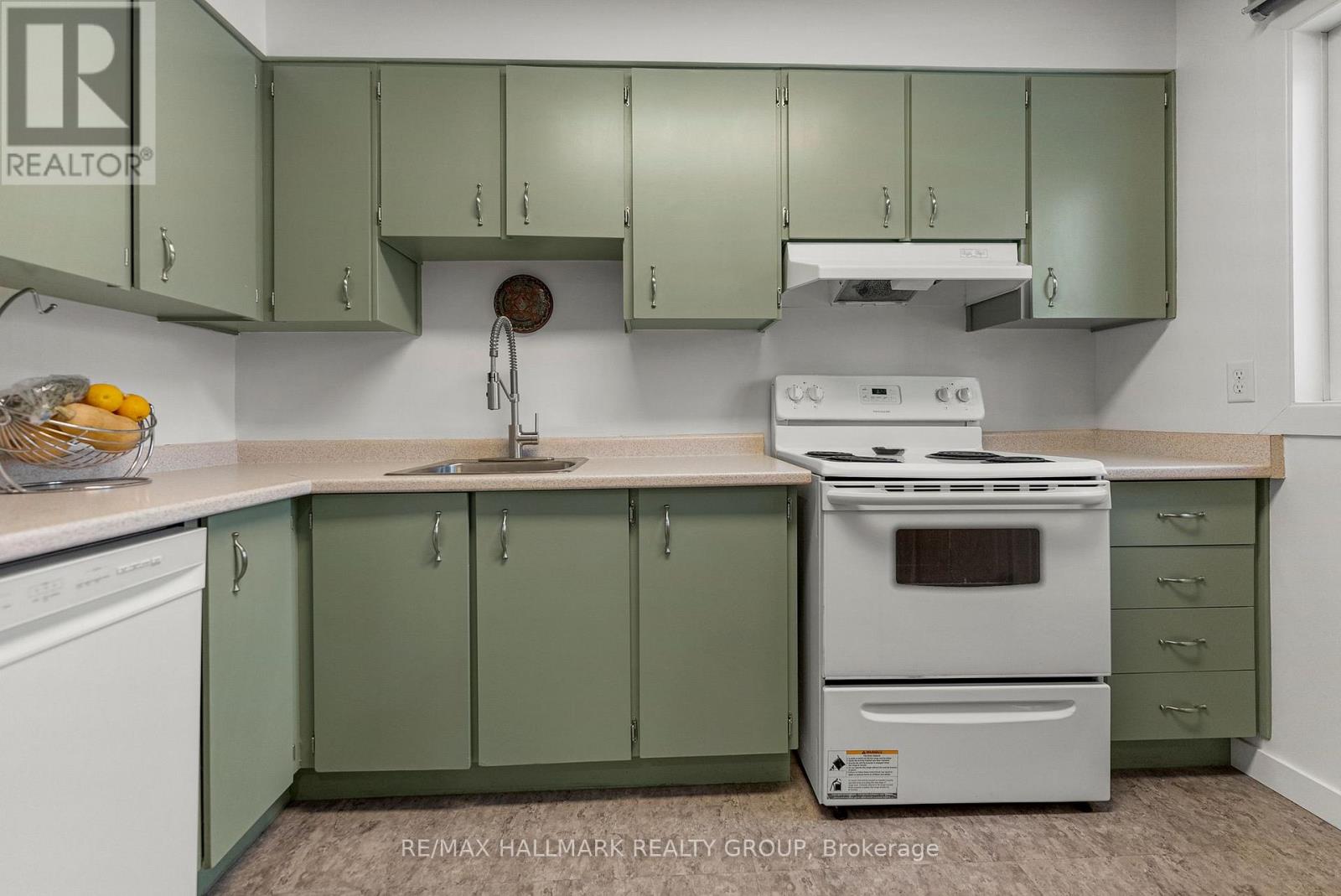 1314 Cedarcroft Crescent