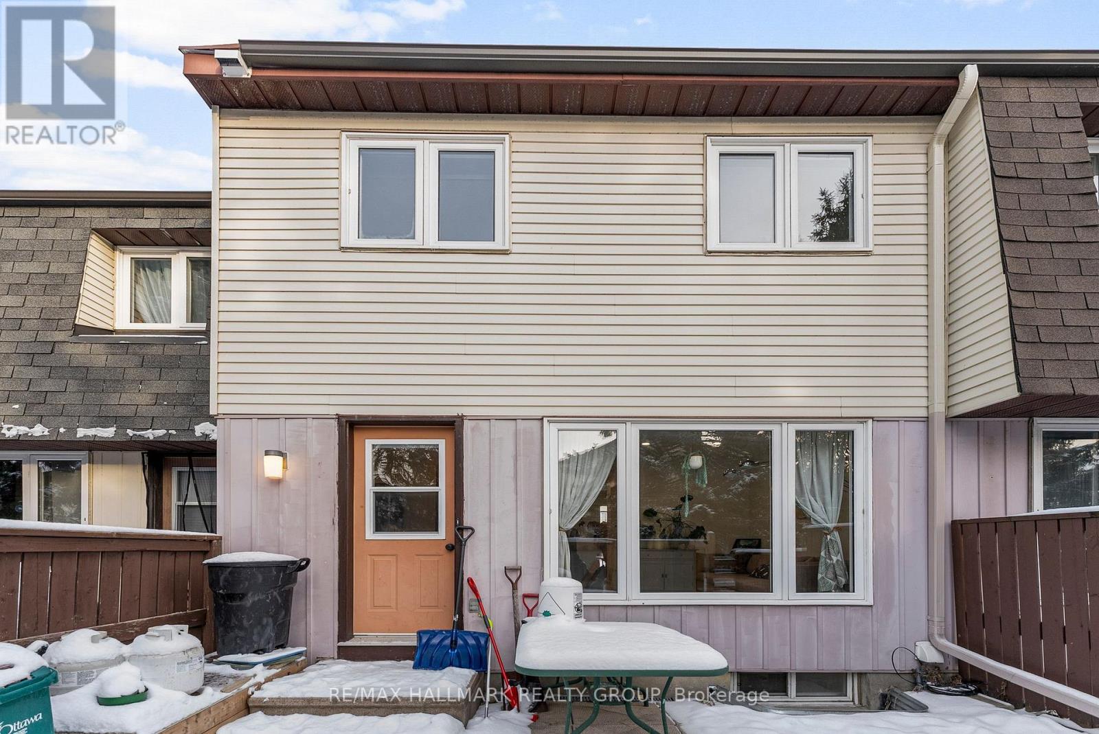 1314 Cedarcroft Crescent