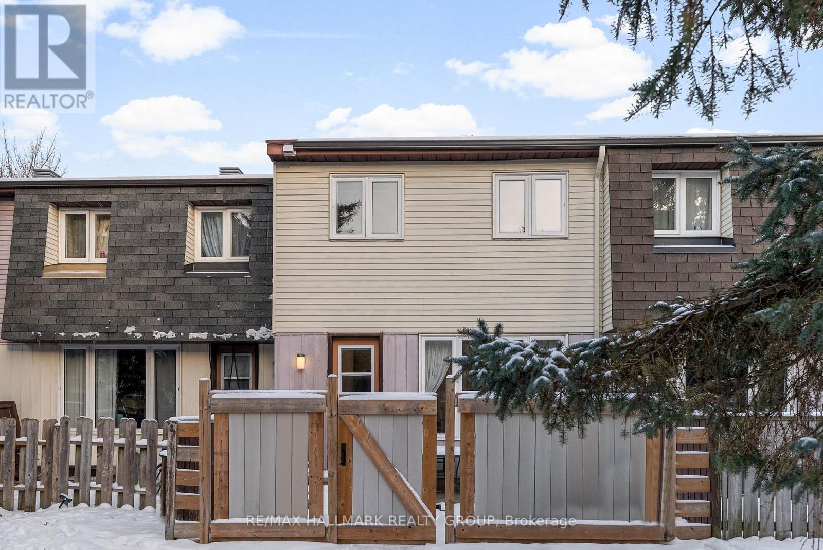 1314 Cedarcroft Crescent