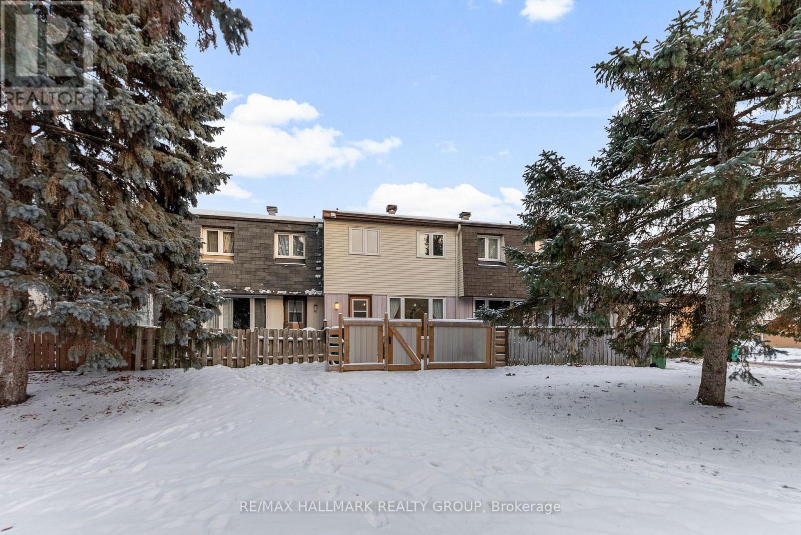 1314 Cedarcroft Crescent