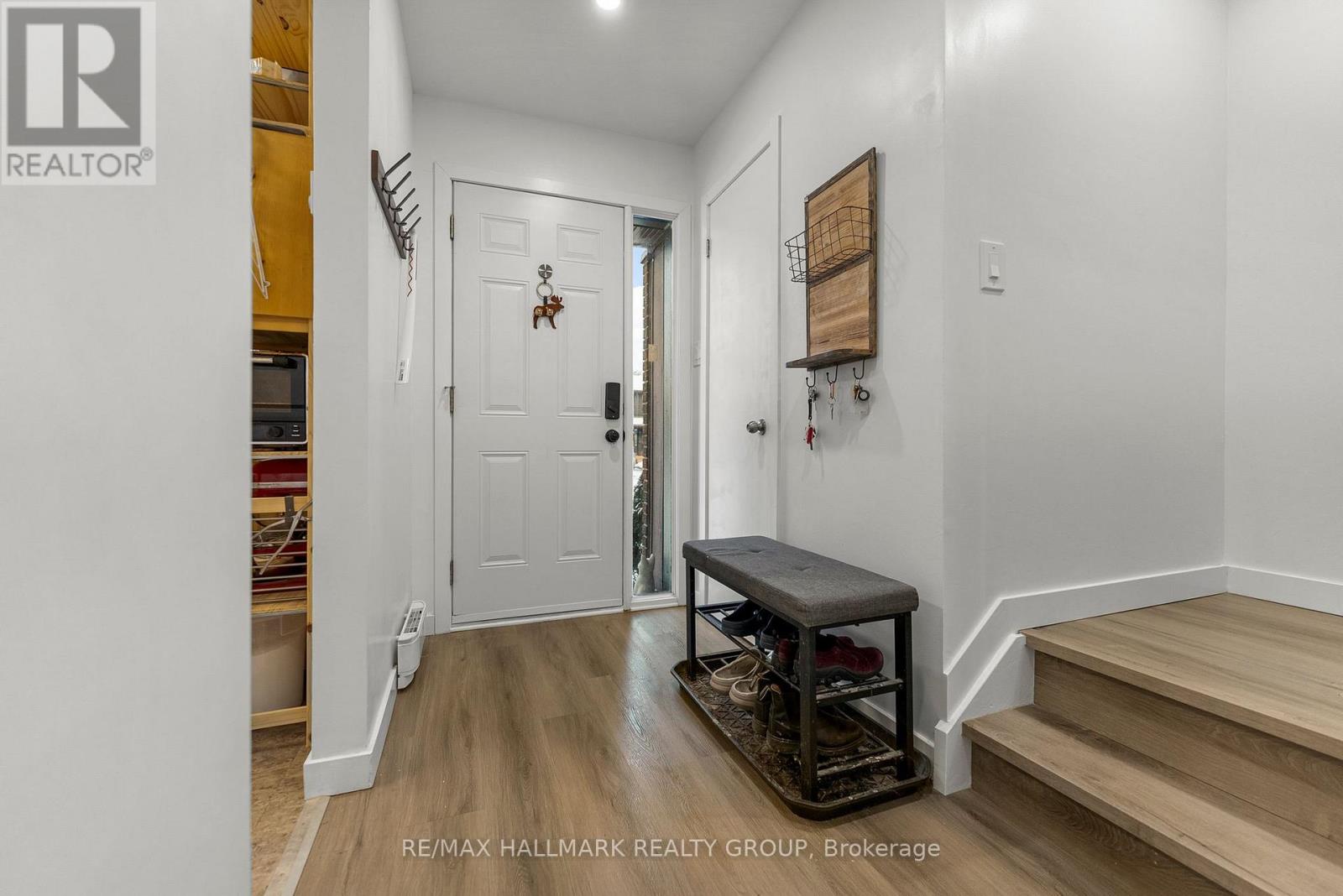 1314 Cedarcroft Crescent