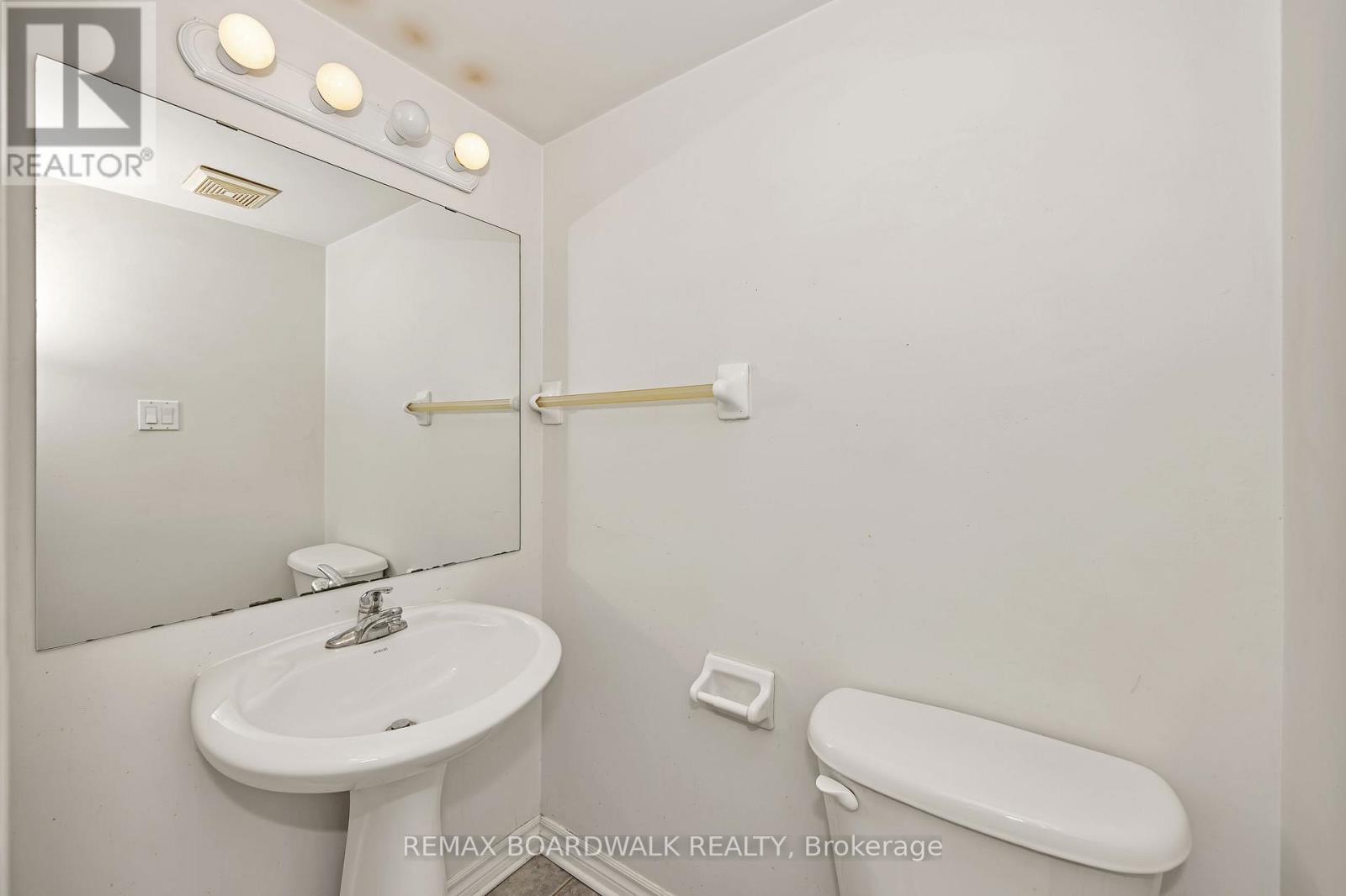 67 - 392 Garden Glen Private