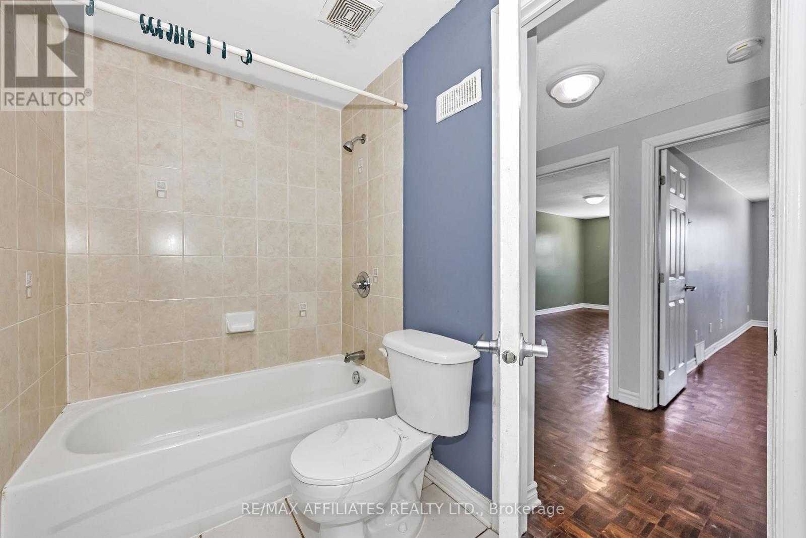 67 - 392 Garden Glen Private