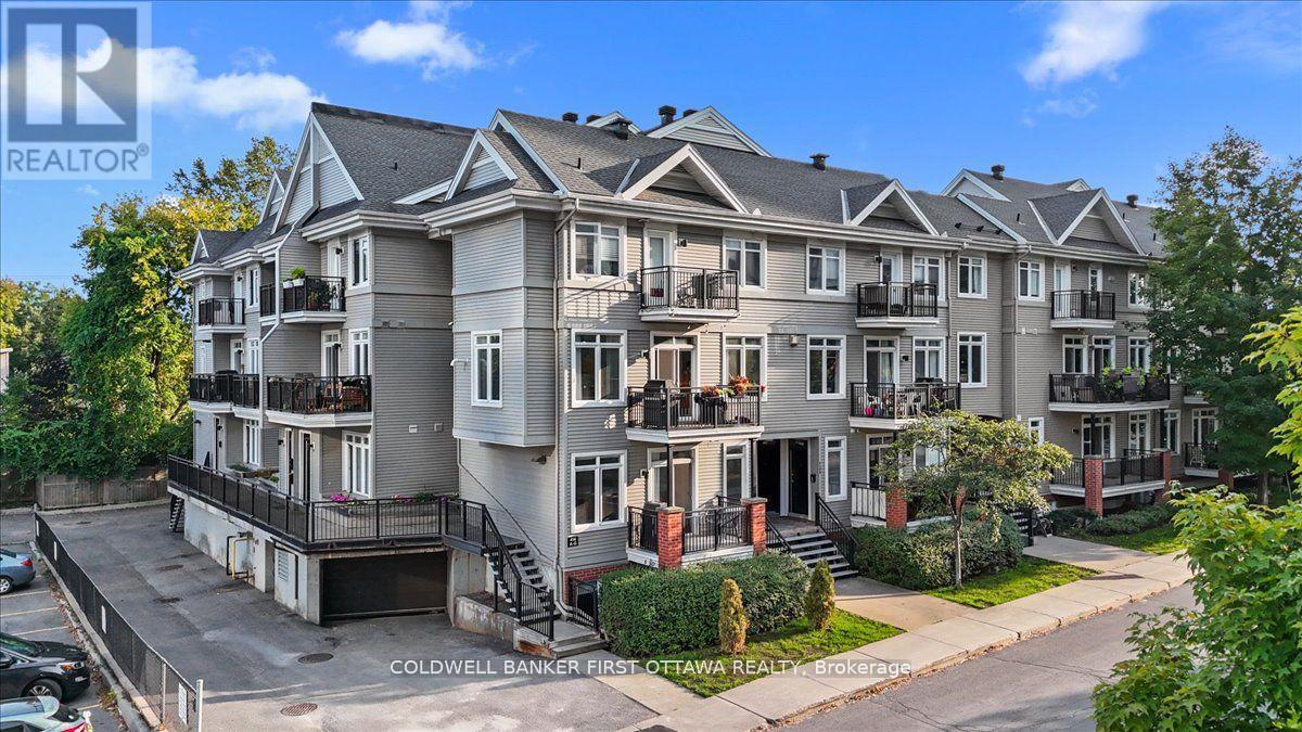 F - 414 Nepean Street