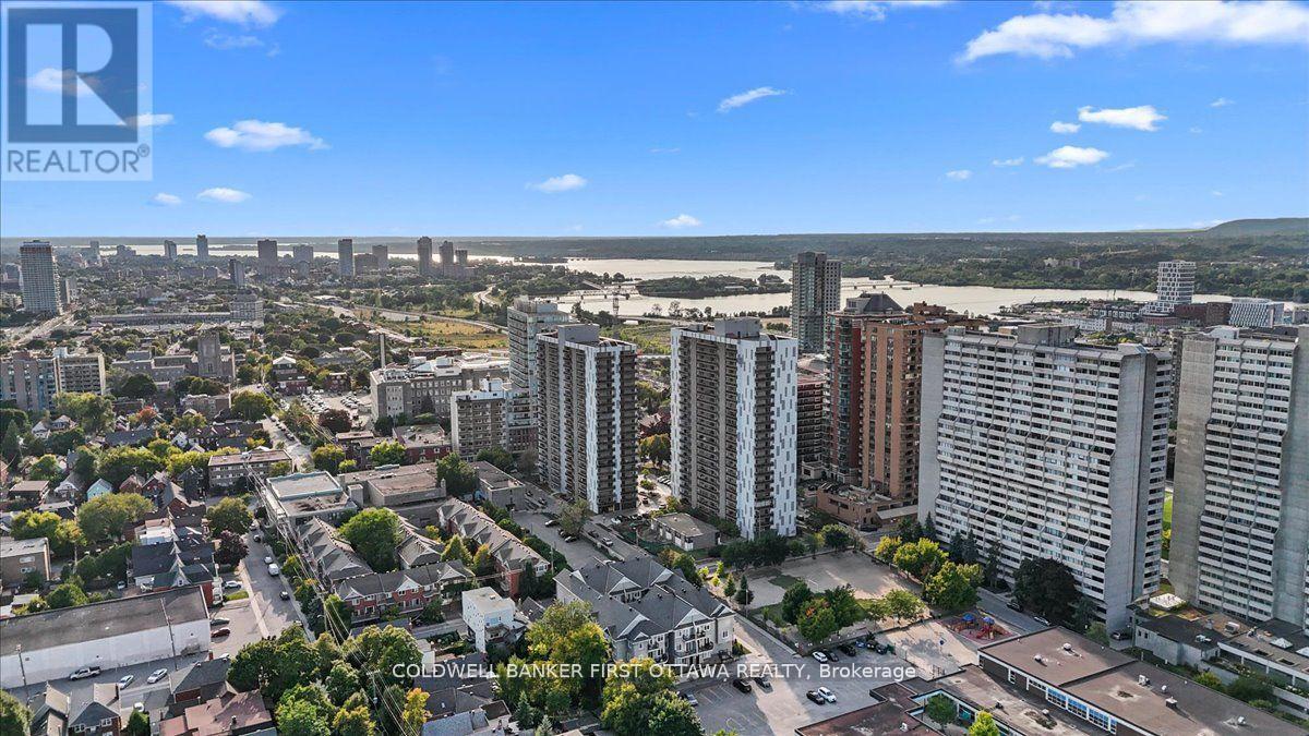 F - 414 Nepean Street