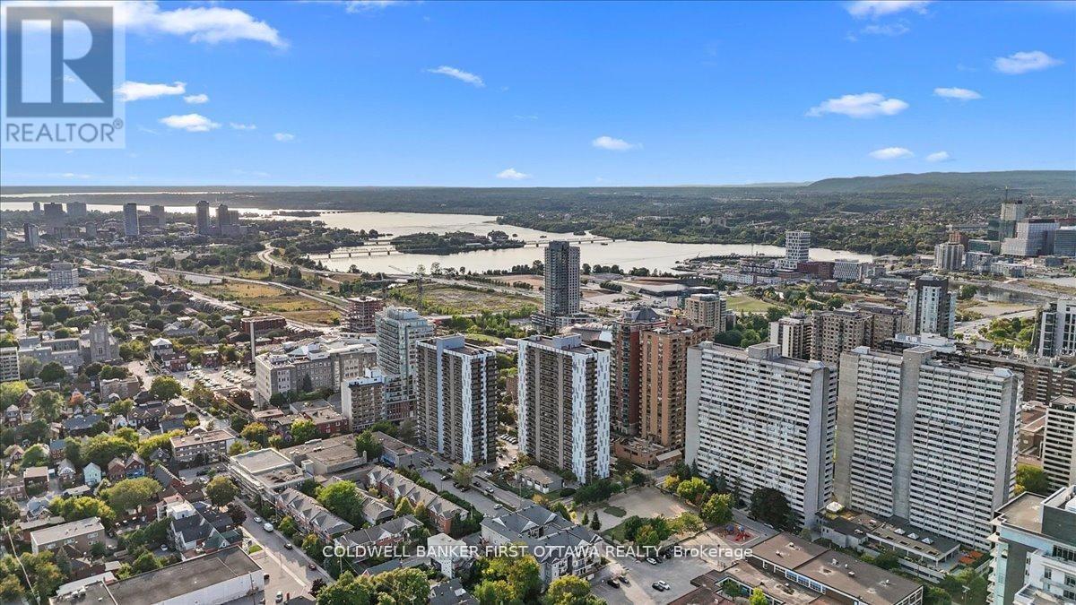 F - 414 Nepean Street