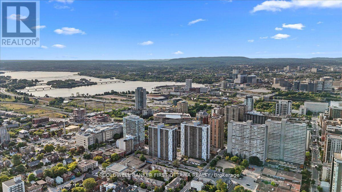 F - 414 Nepean Street