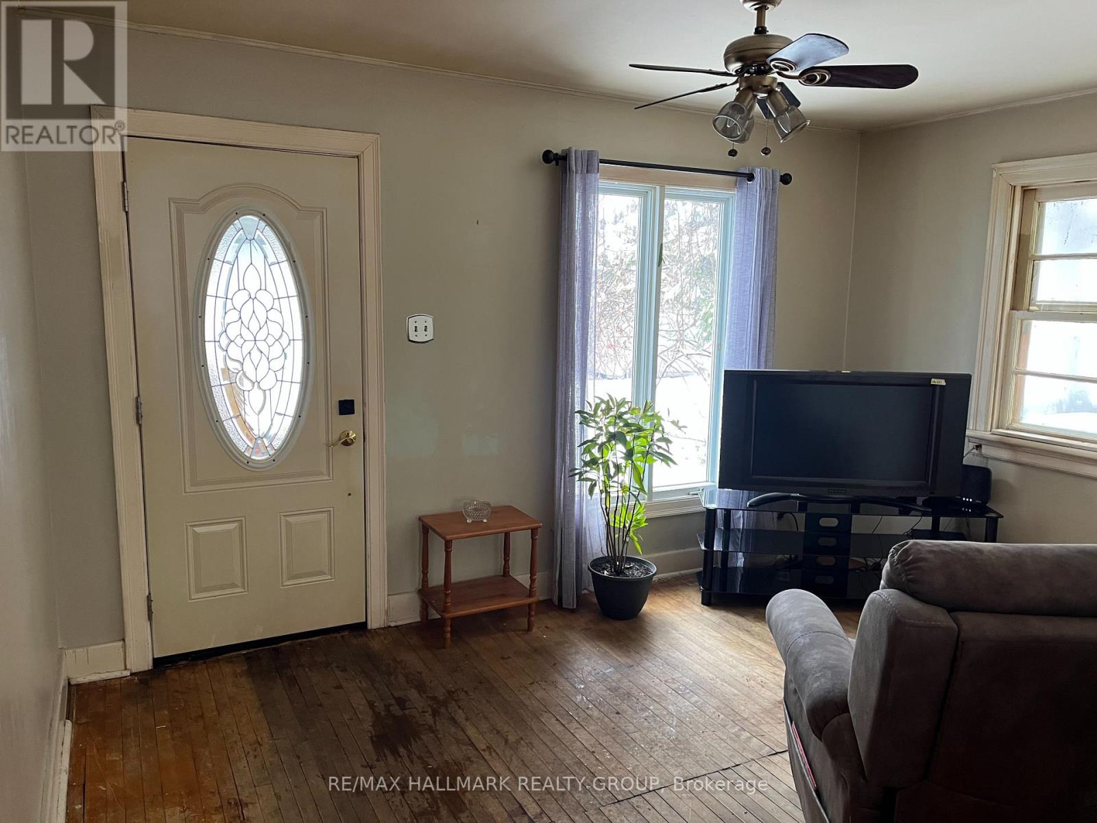 2821 Haughton Avenue