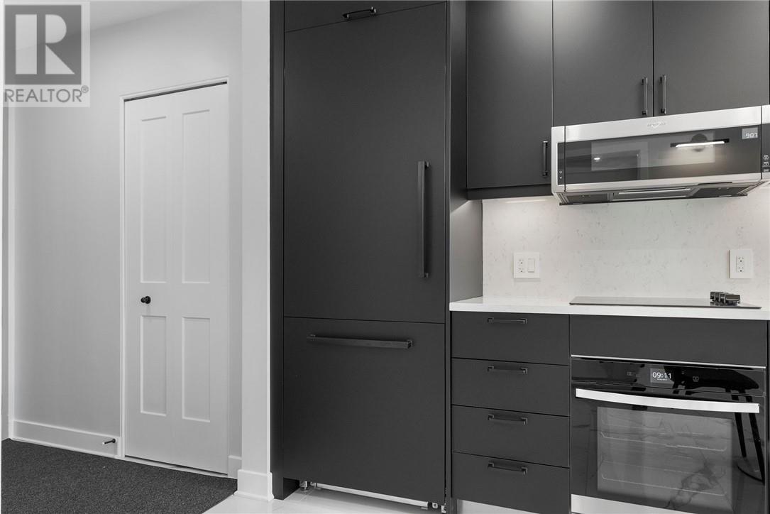 180 George Street Unit# Ph208