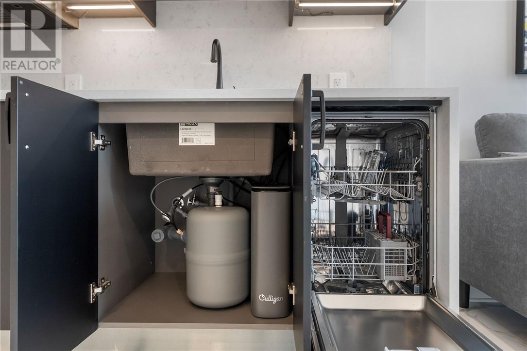 180 George Street Unit# Ph208