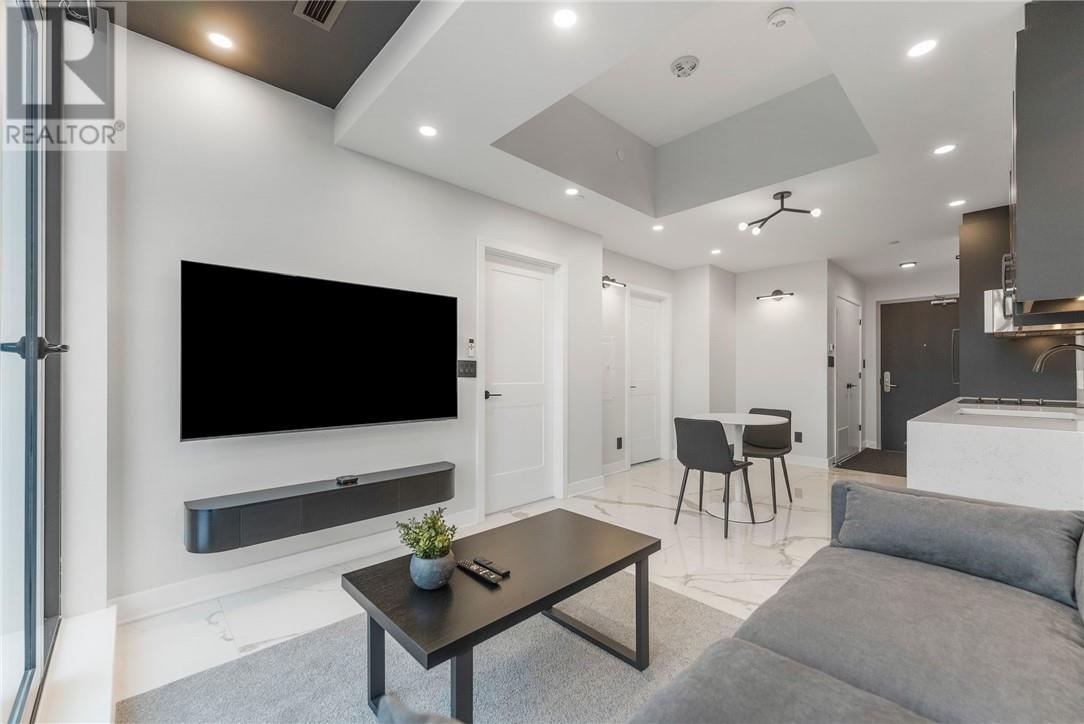 180 George Street Unit# Ph208