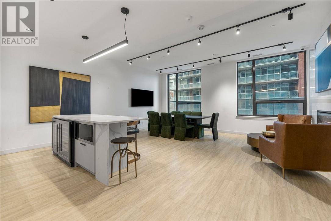 180 George Street Unit# Ph208