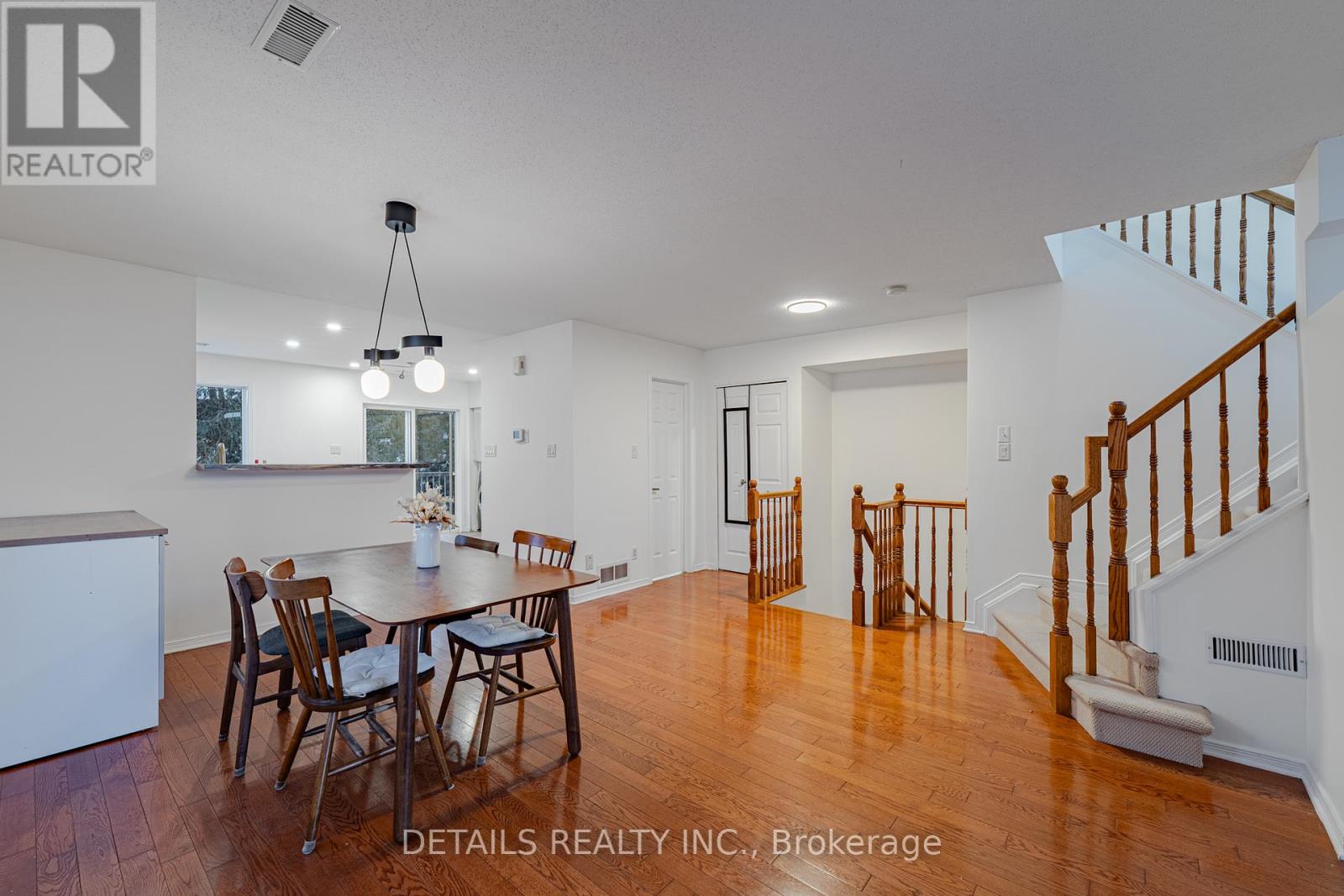 20 - 376 Wiffen Private