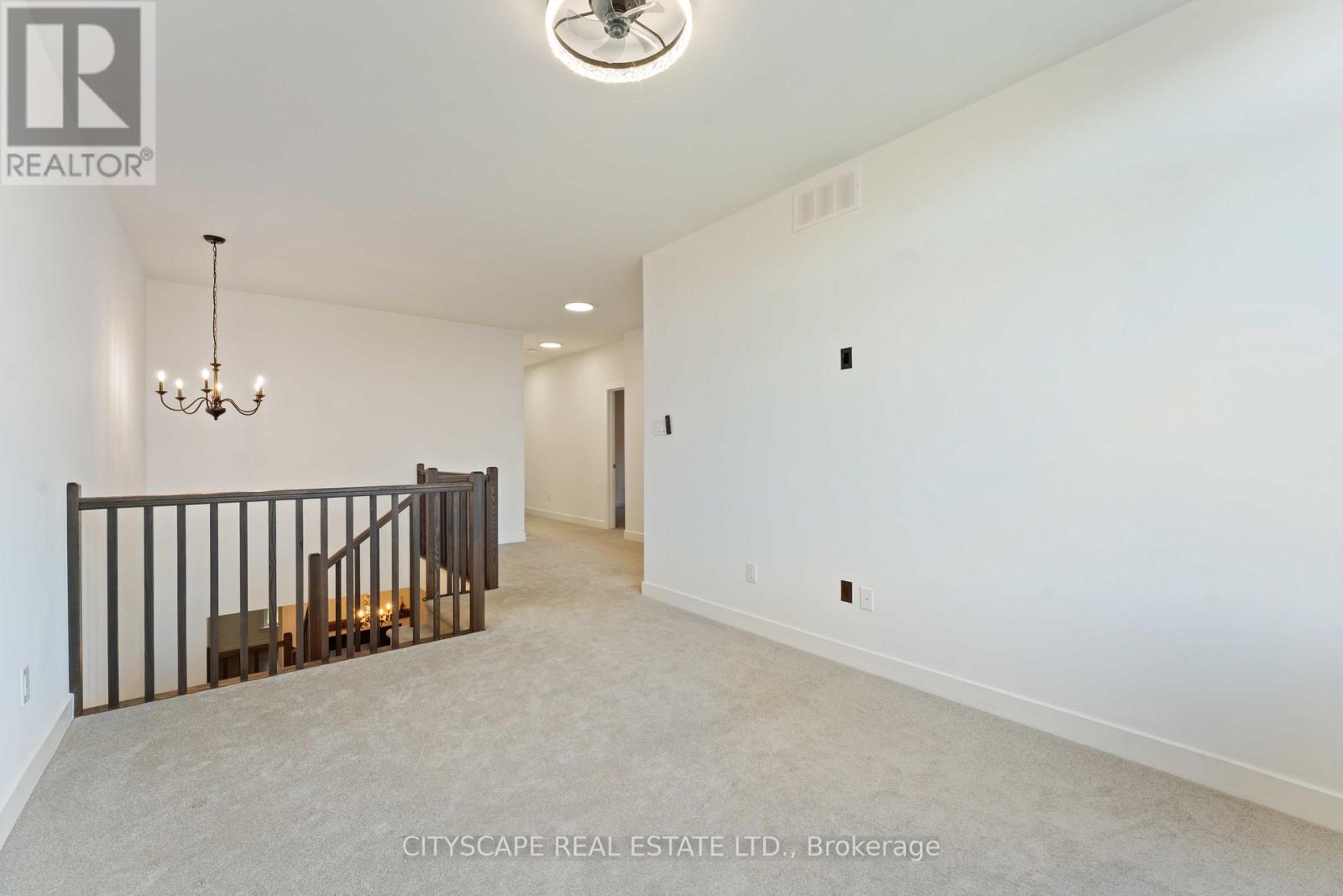 617 Kenabeek Terrace