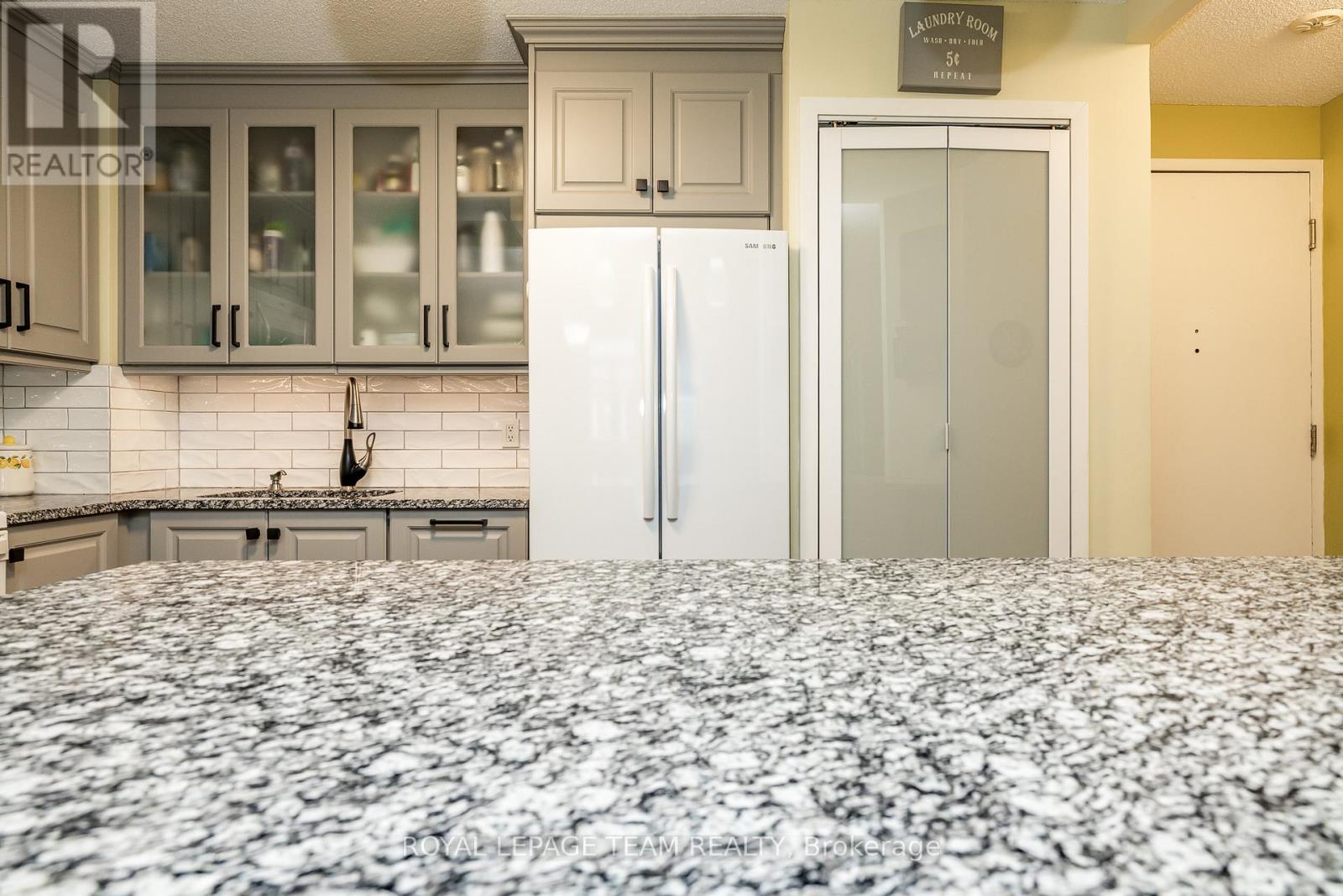 115 - 1025 Grenon Avenue