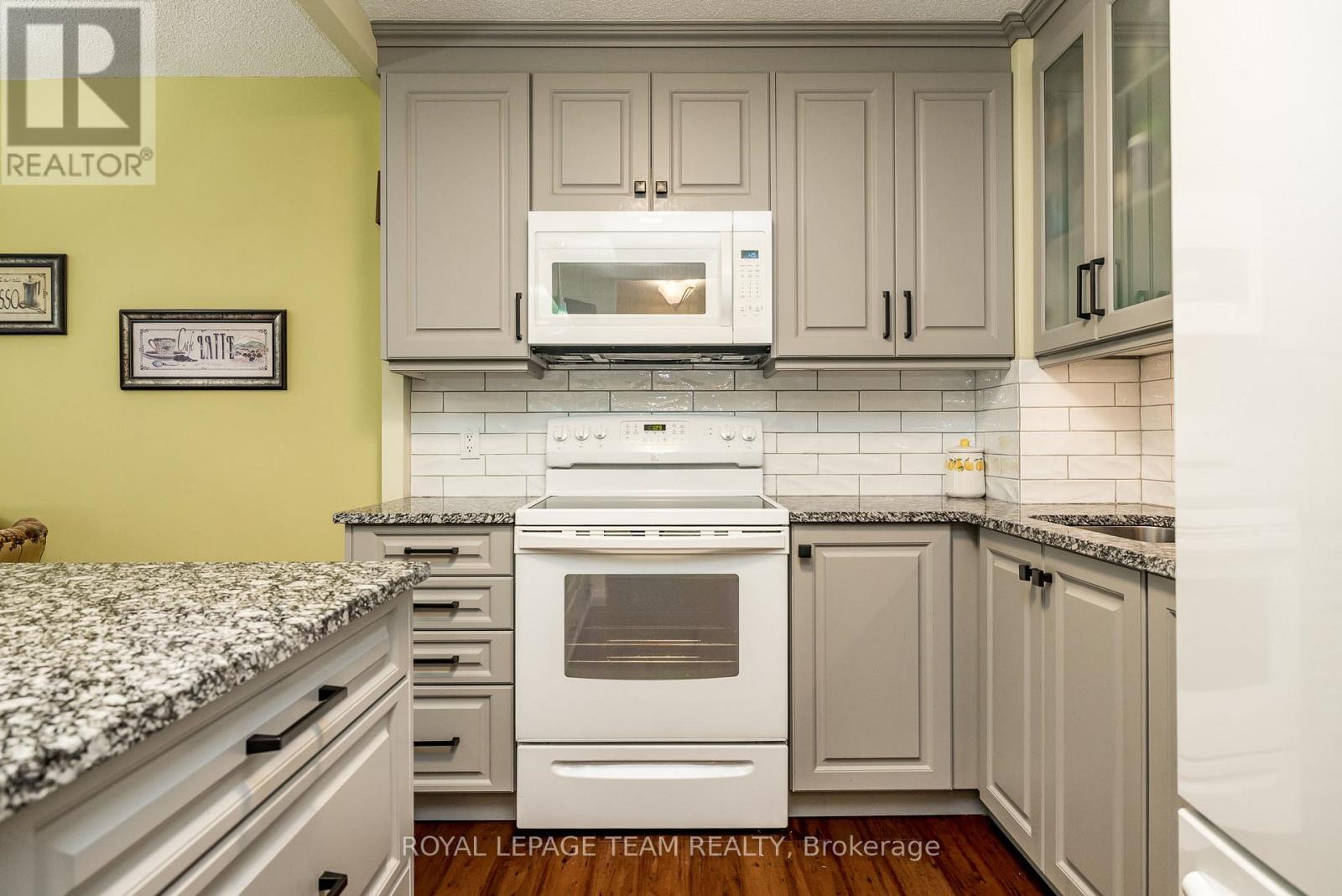 115 - 1025 Grenon Avenue