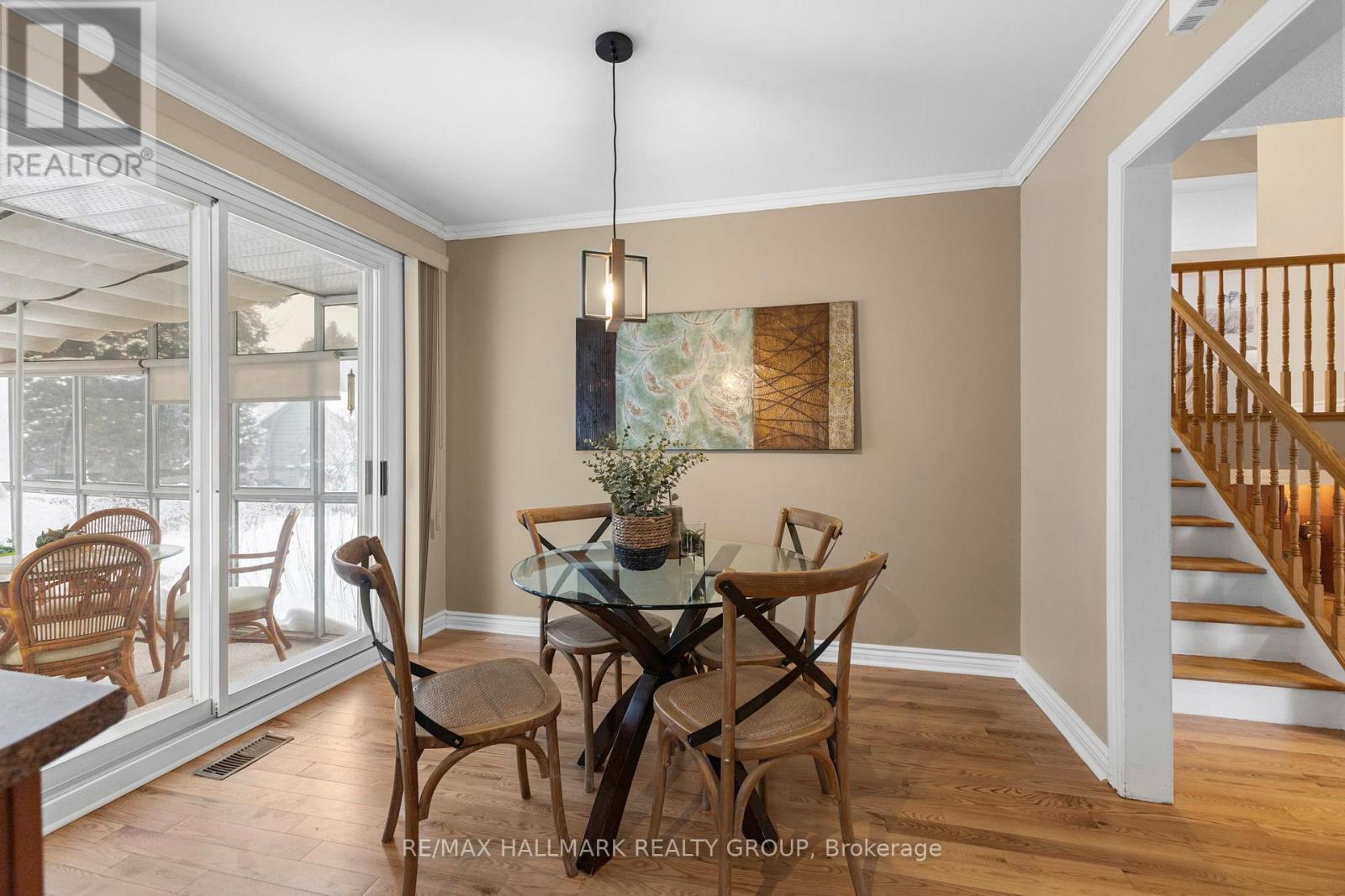 2143 Hubbard Crescent