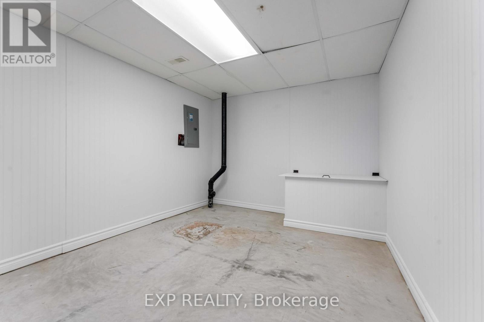 119 Anfield Crescent