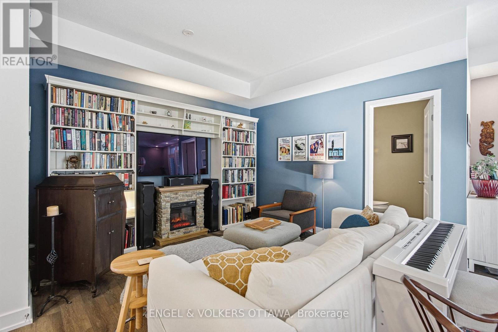 B - 310 Tulum Crescent