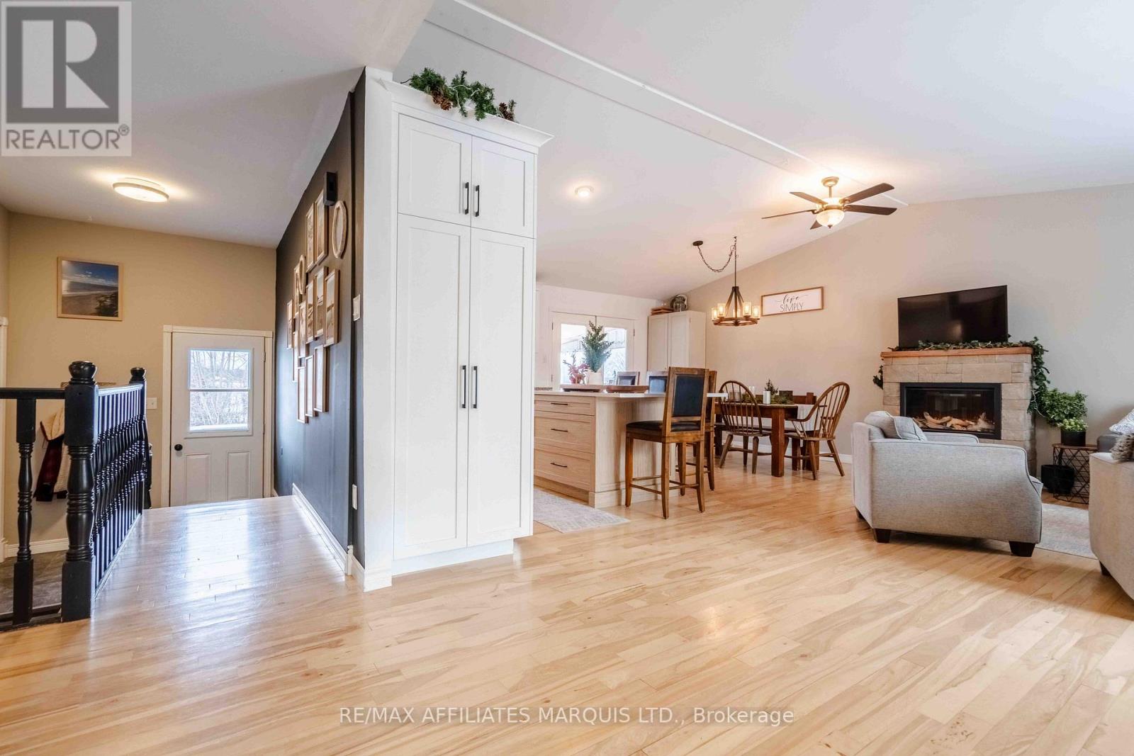 4239 County Rd 11 Road