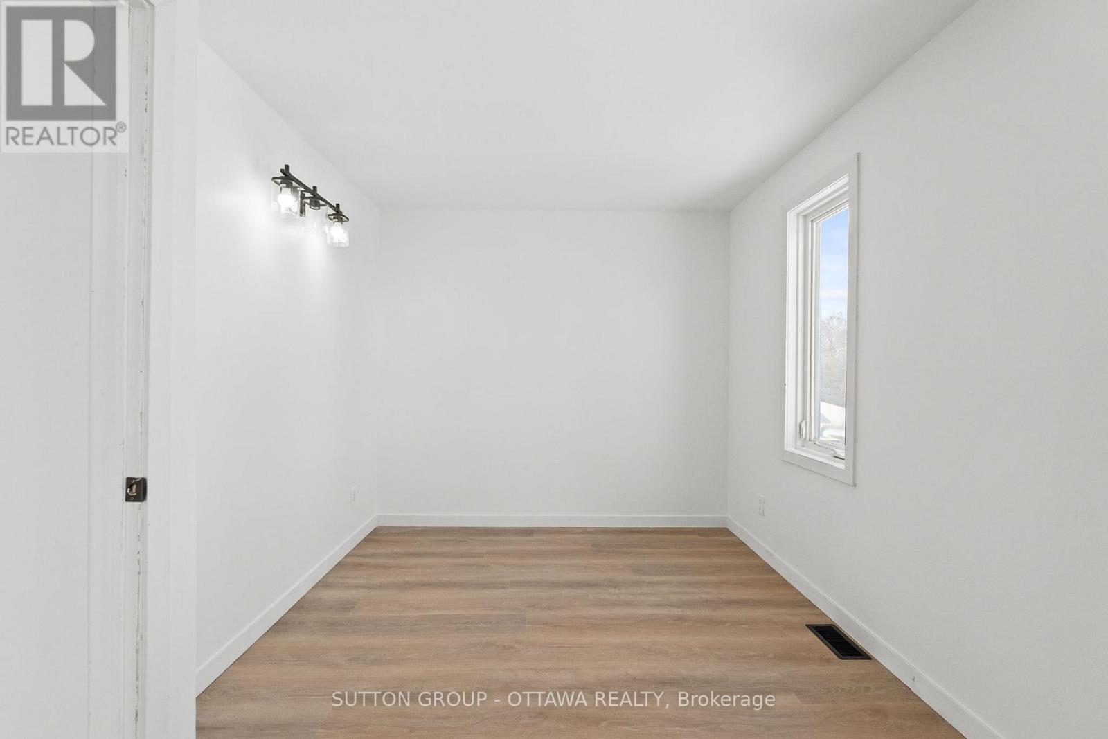 286 Mceachern Crescent