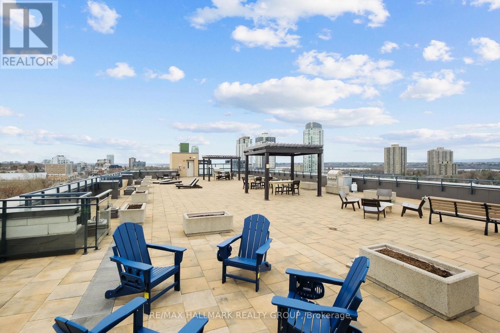 103 - 360 Patricia Avenue