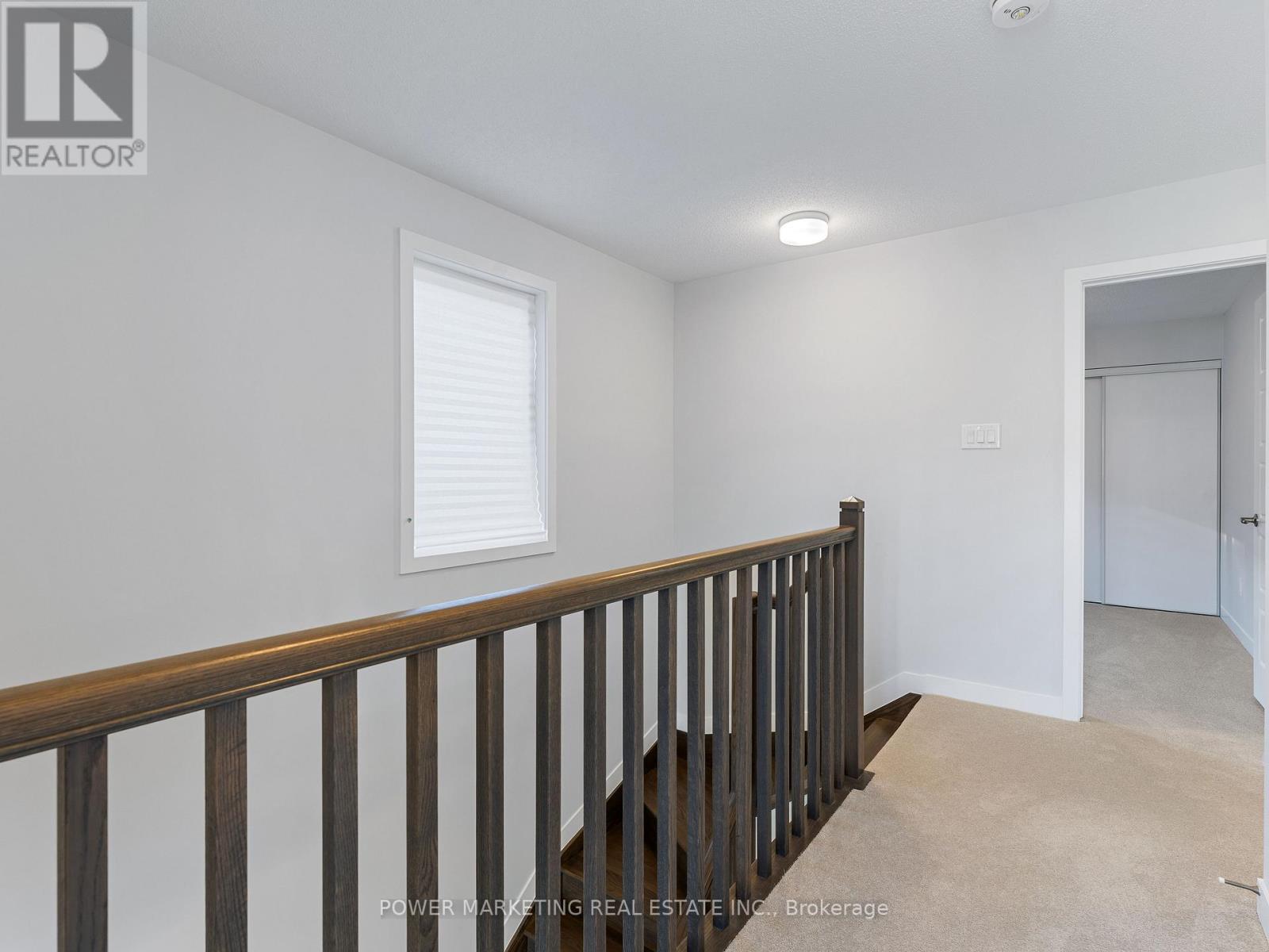 1017 Curraglass Walk