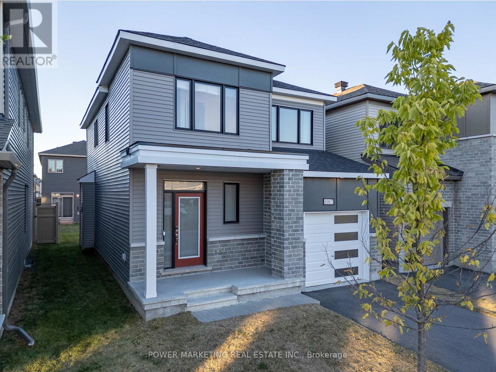 1017 Curraglass Walk