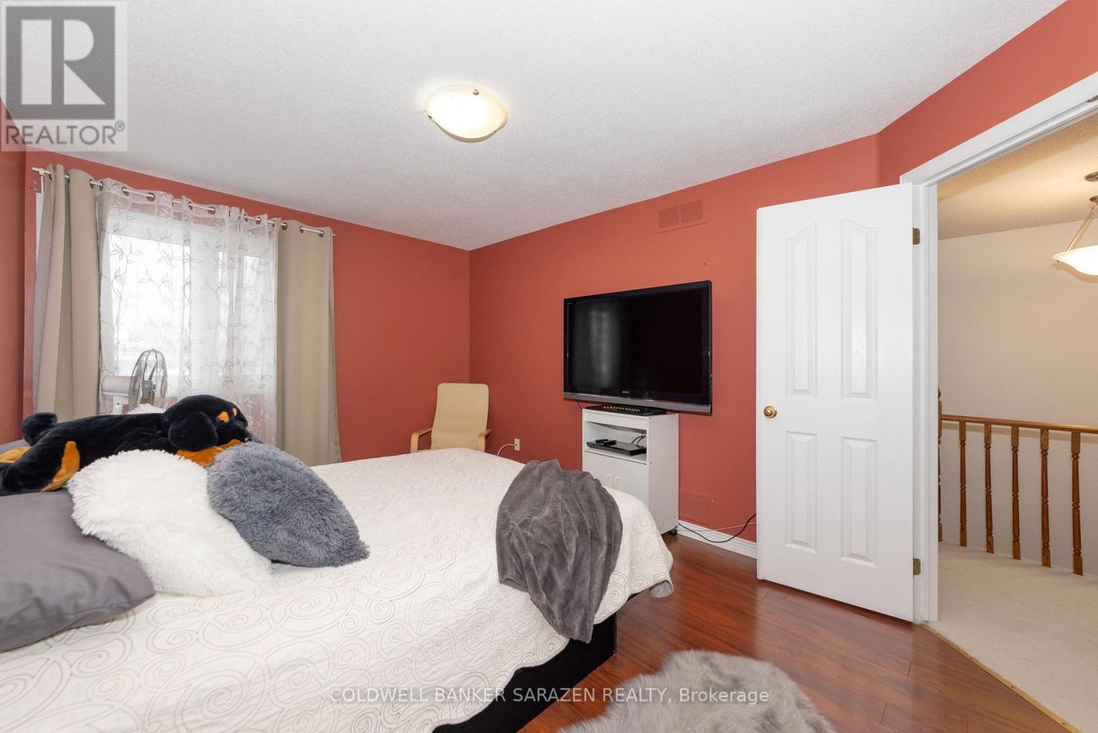 917 Markwick Crescent