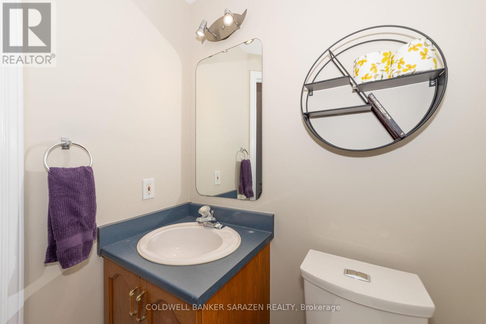 917 Markwick Crescent