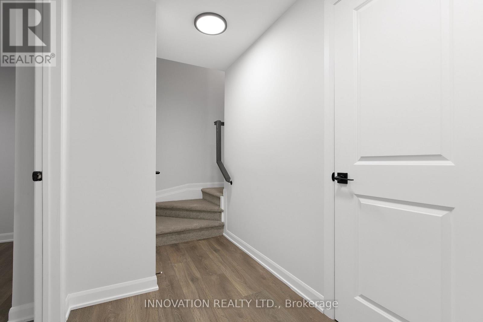 32 - 301 Glenroy Gilbert Drive