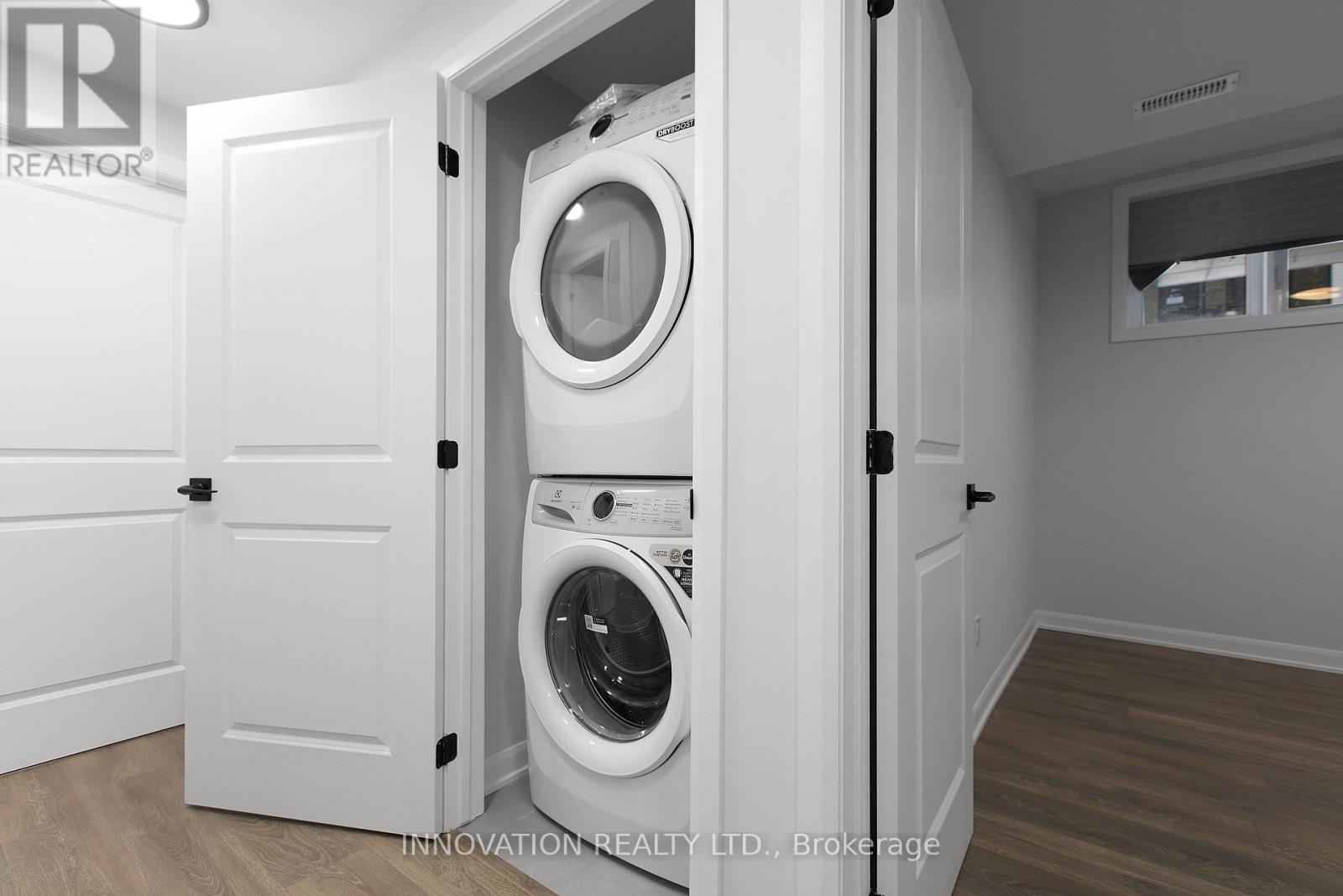 32 - 301 Glenroy Gilbert Drive