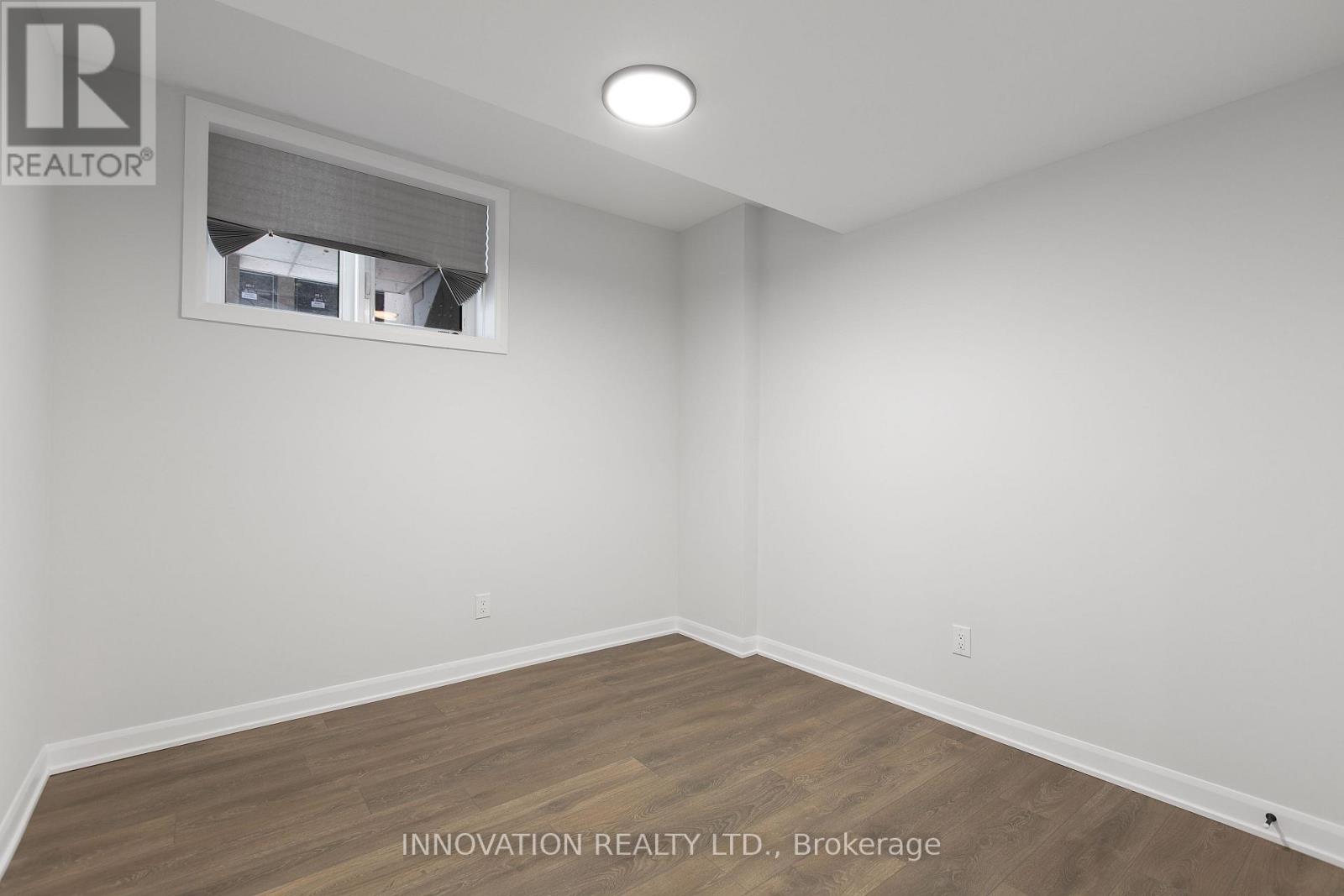 32 - 301 Glenroy Gilbert Drive