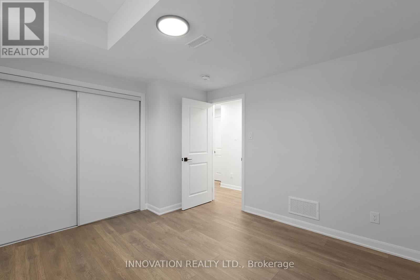 32 - 301 Glenroy Gilbert Drive