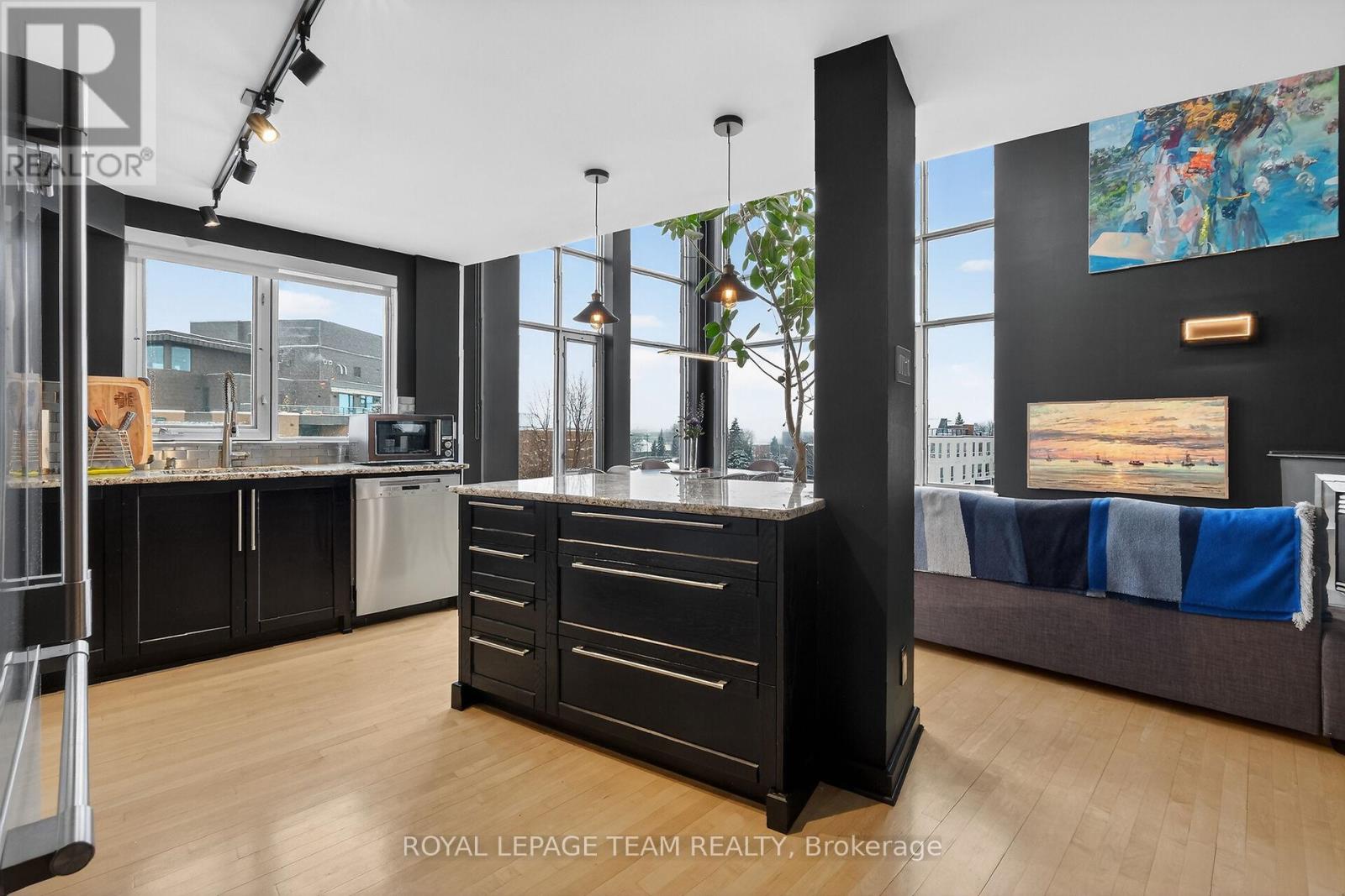 306 - 29 Main Street