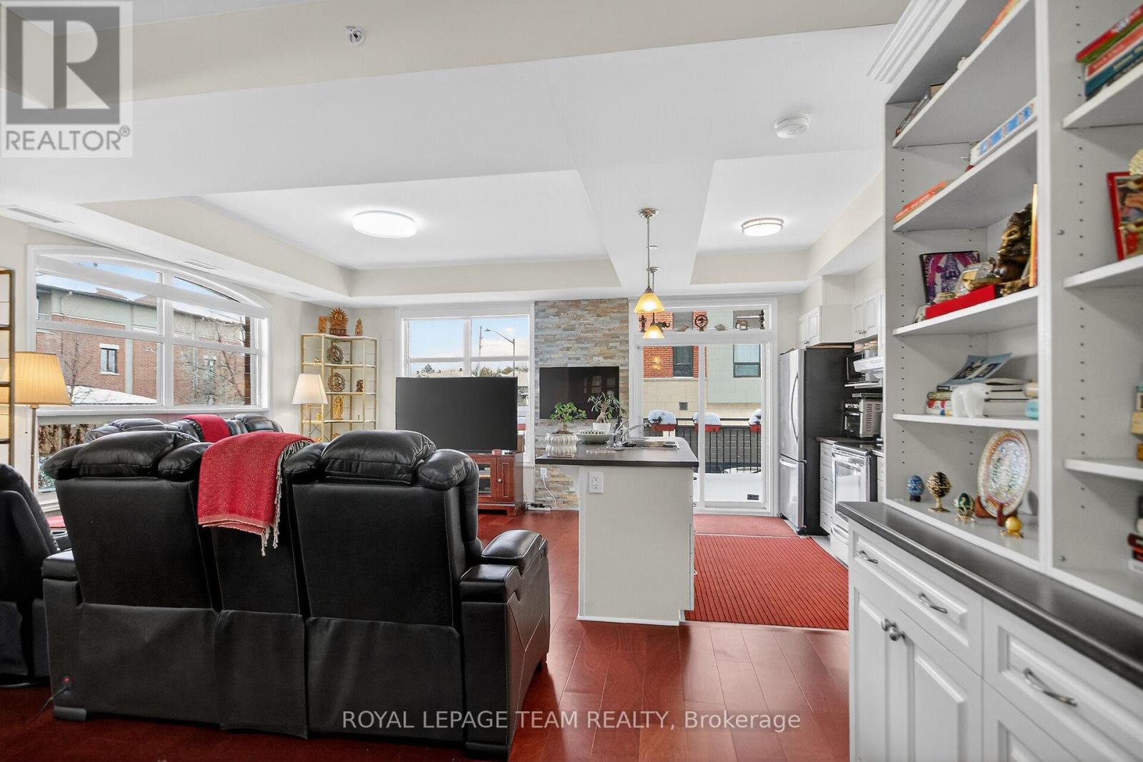 101 - 351 Bayrose Drive