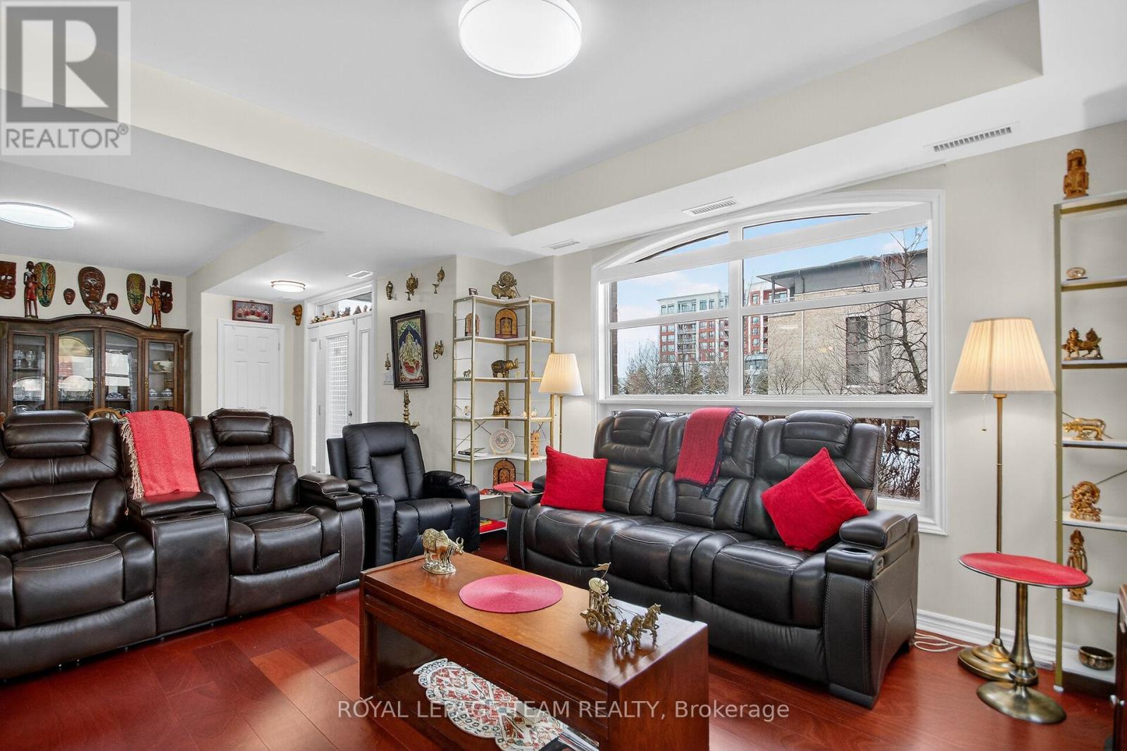 101 - 351 Bayrose Drive