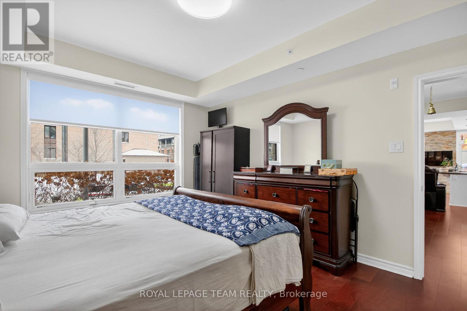 101 - 351 Bayrose Drive