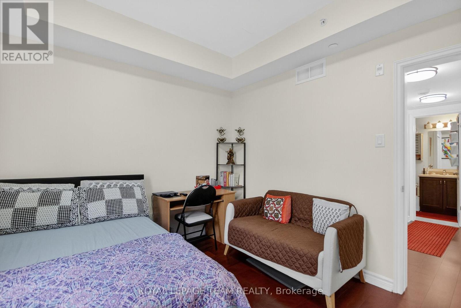 101 - 351 Bayrose Drive