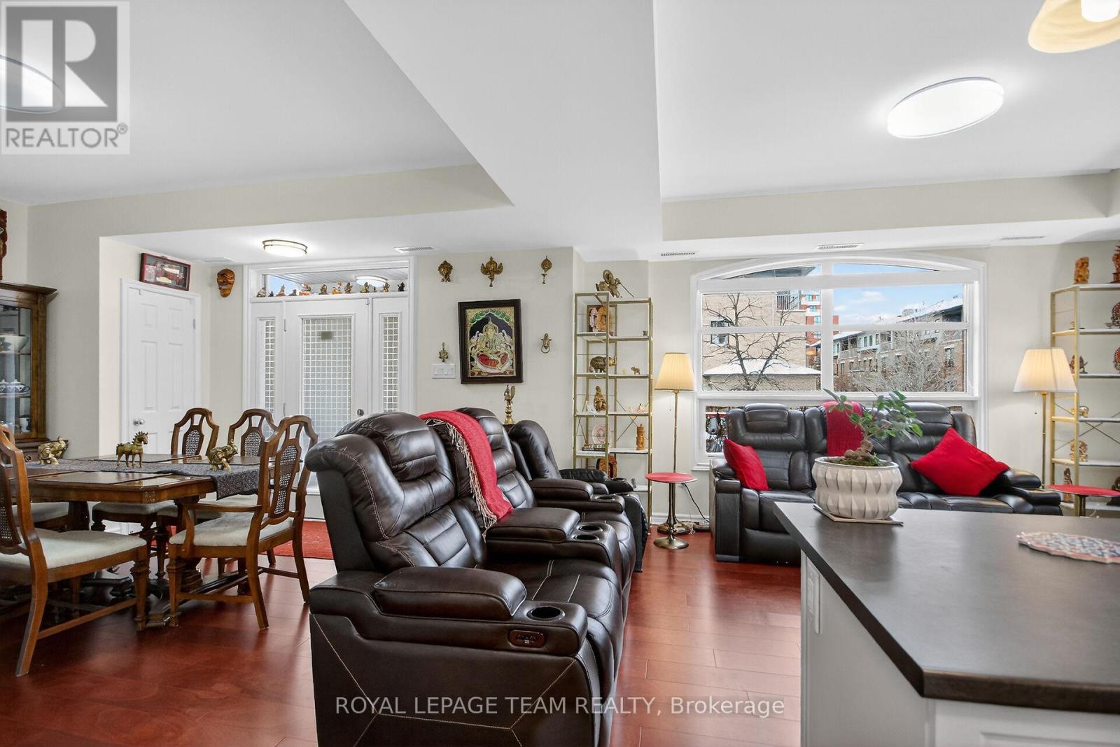 101 - 351 Bayrose Drive