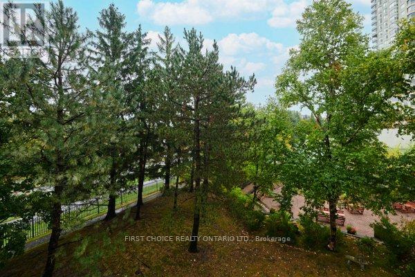 303 - 1500 Riverside Drive