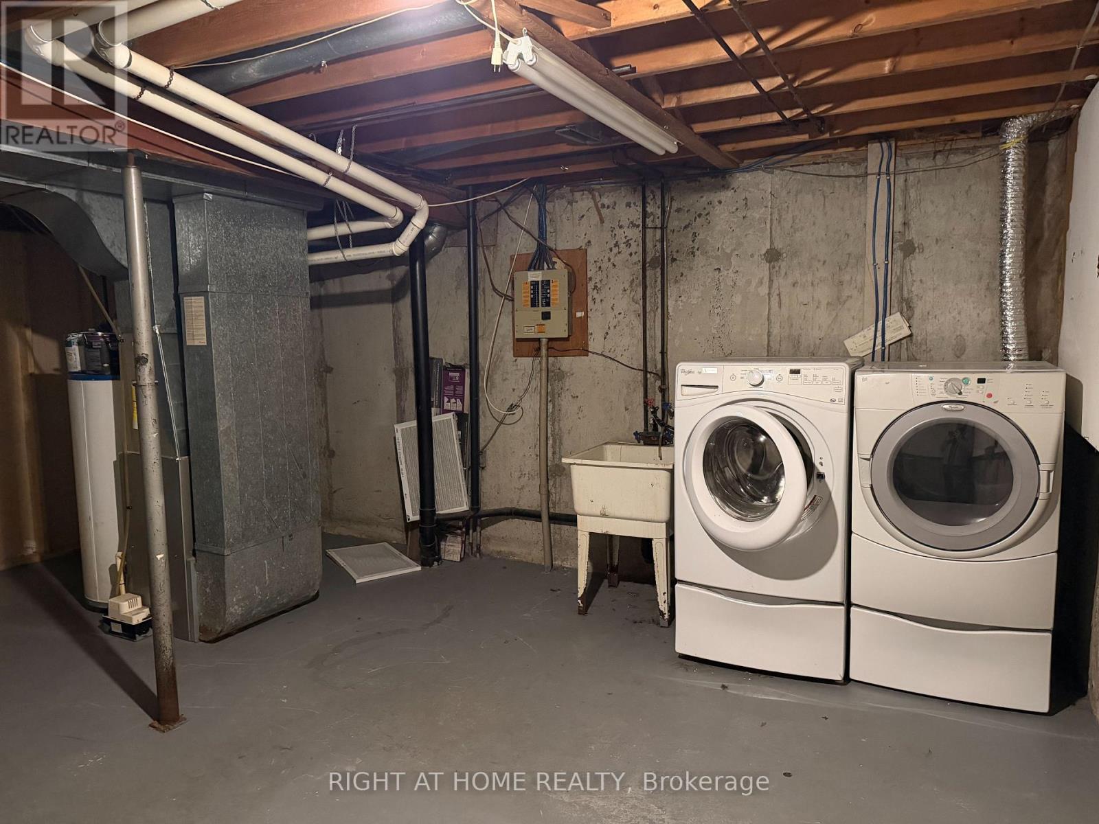 154 - 2570 Southvale Crescent