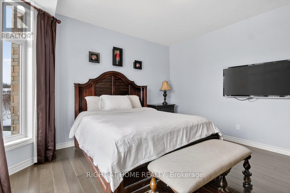 6 - 30 Prestige Circle